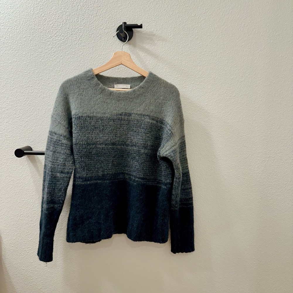 Everlane Ombré grey alpaca sweater